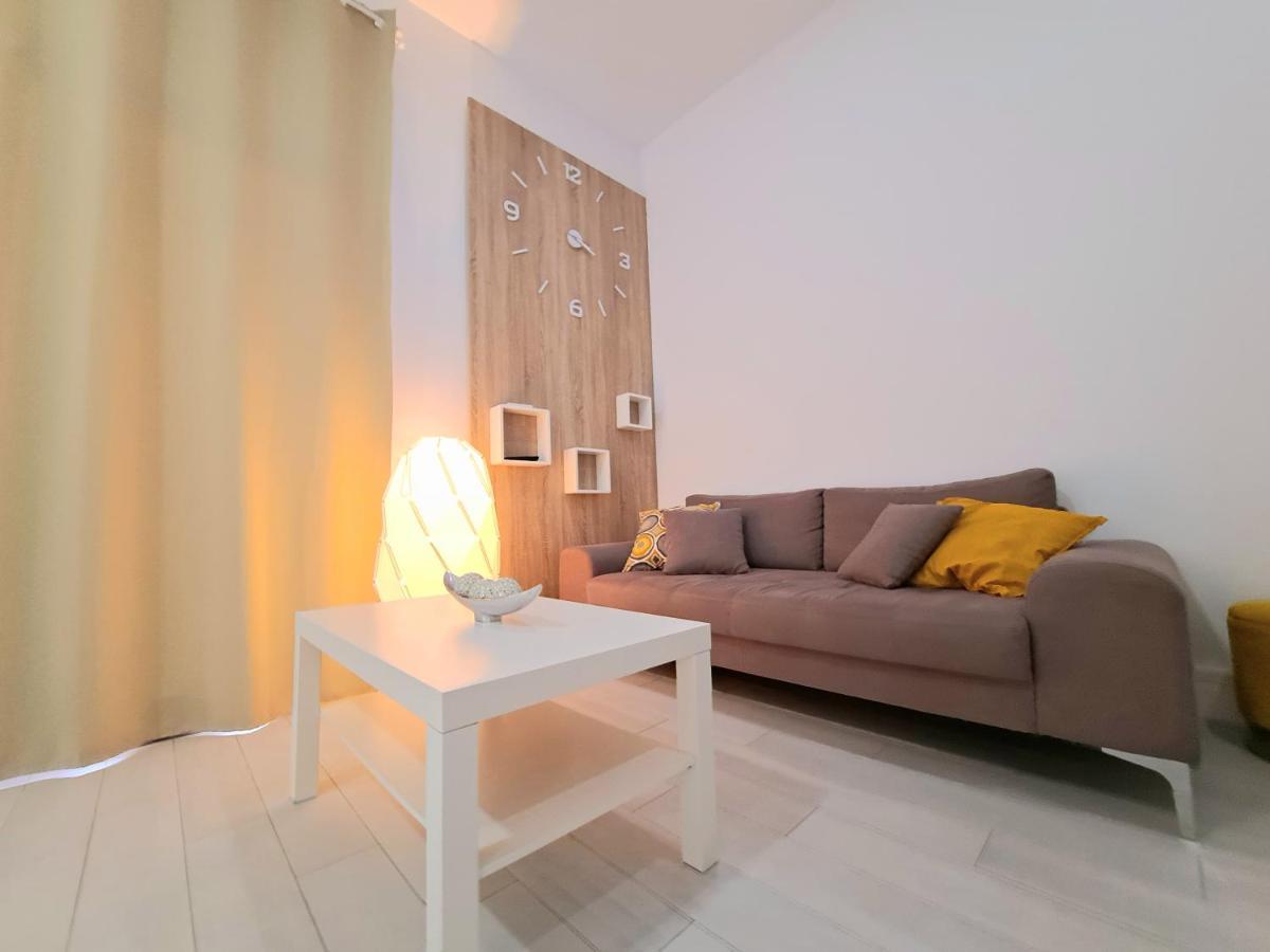Apartamento Barrosa Pista Chiclana de la Frontera Exterior photo