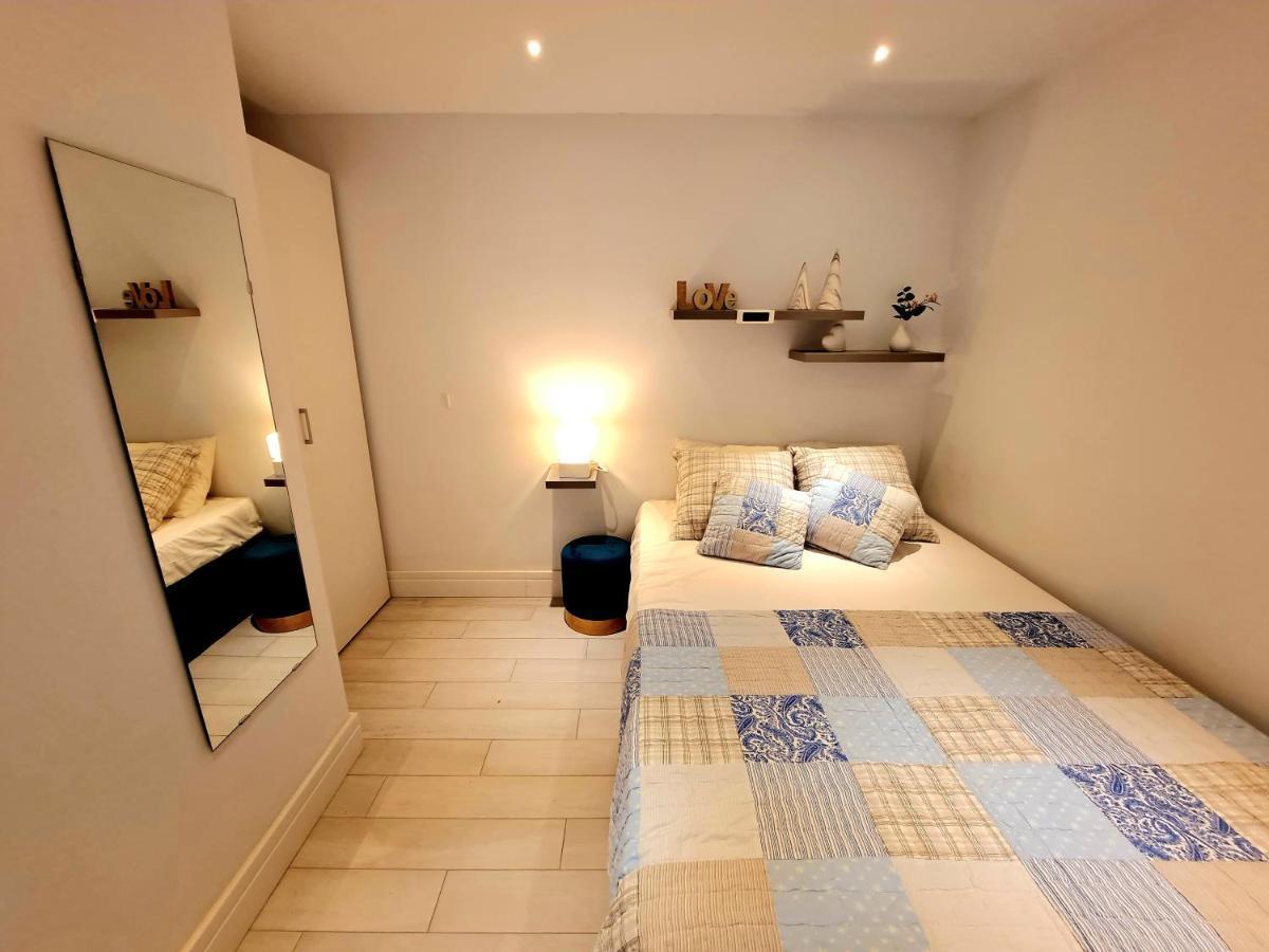 Apartamento Barrosa Pista Chiclana de la Frontera Exterior photo